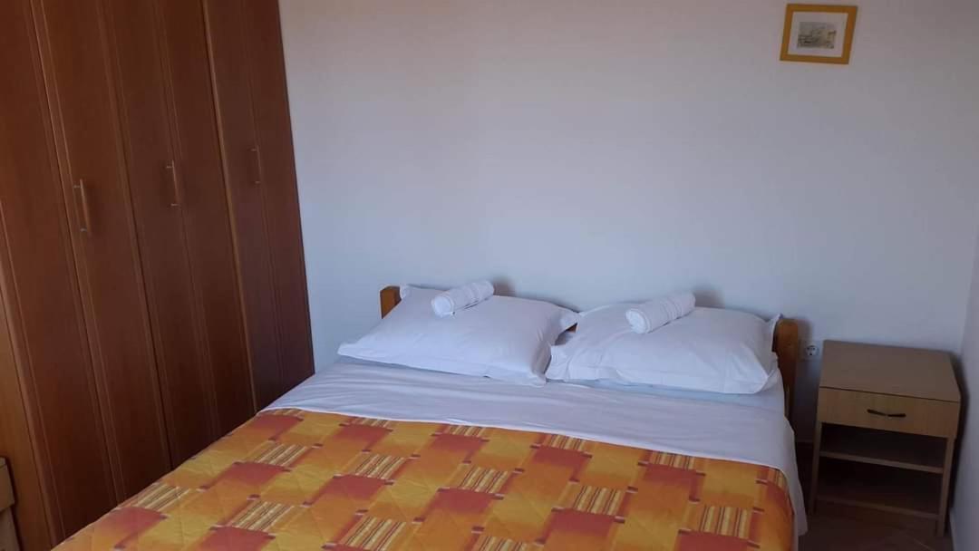 Apartmani Linda Vodice Kültér fotó