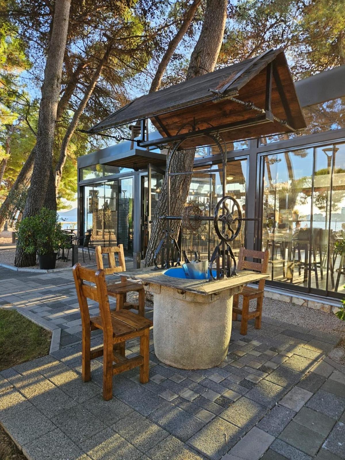 Apartmani Linda Vodice Kültér fotó